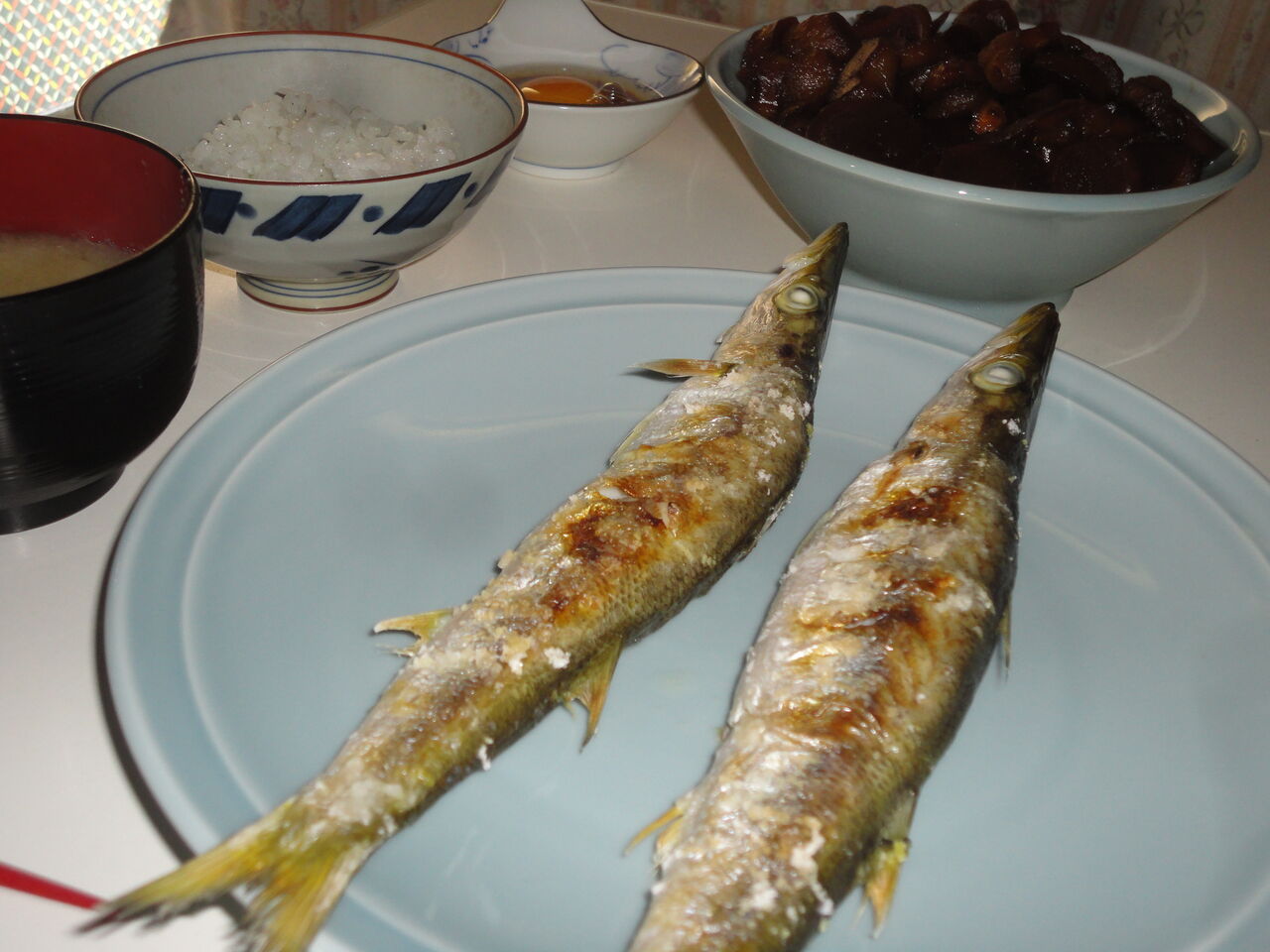 カマス塩焼き ふんわりうまい あまりの美味しさに感激 マサ料理 耽溺 マサ青木の美食とクルマ カマス塩焼き ふんわりうまい あまりの美味しさに感激 マサ料理 耽溺 マサ青木の美食とクルマ