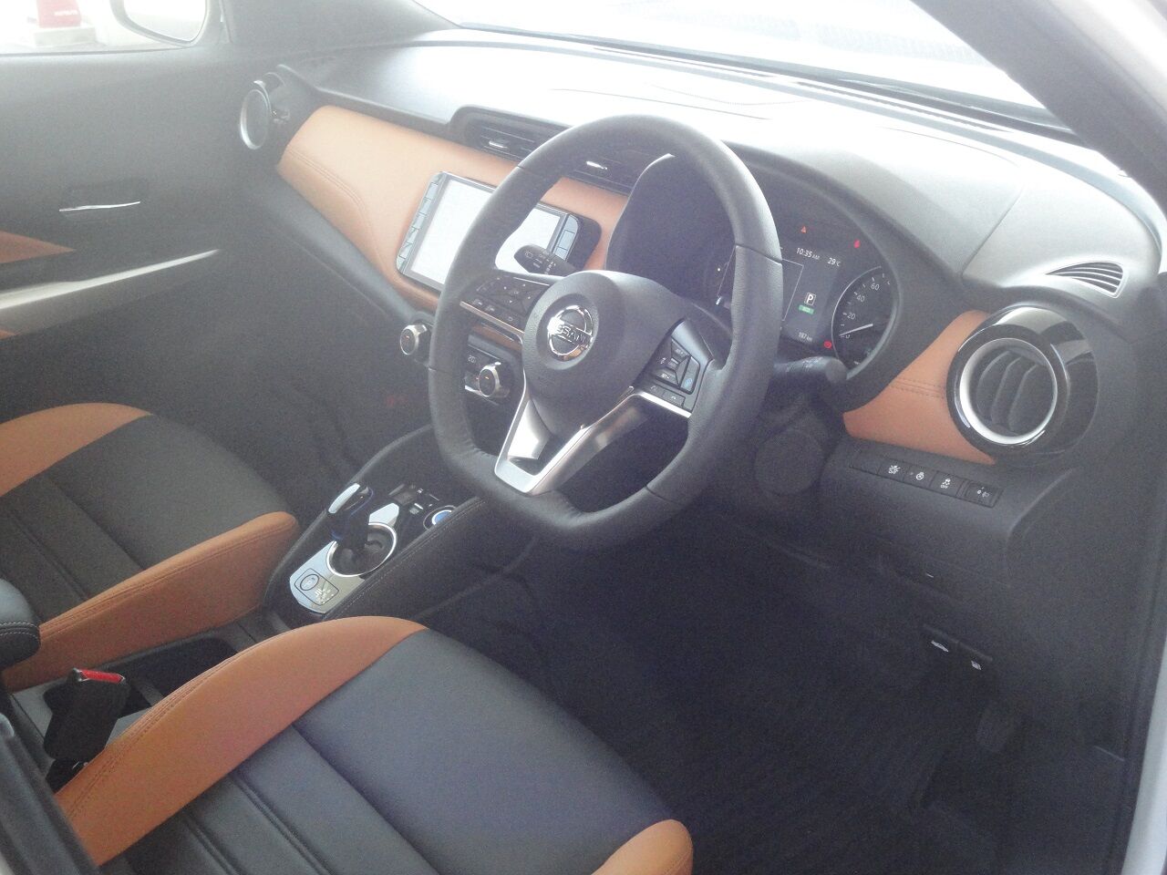 日産キックス試乗 キモチいい走り 価格高い ２０２０年型 耽溺 マサ青木の美食とクルマ