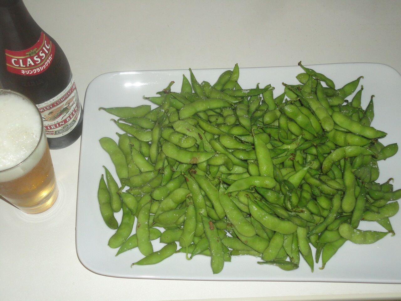 枝豆１ｋｇとビール１リットルとトウモロコシ３本だけの食事 これが夏の風物詩だ マサ料理 耽溺 マサ青木の美食とクルマ