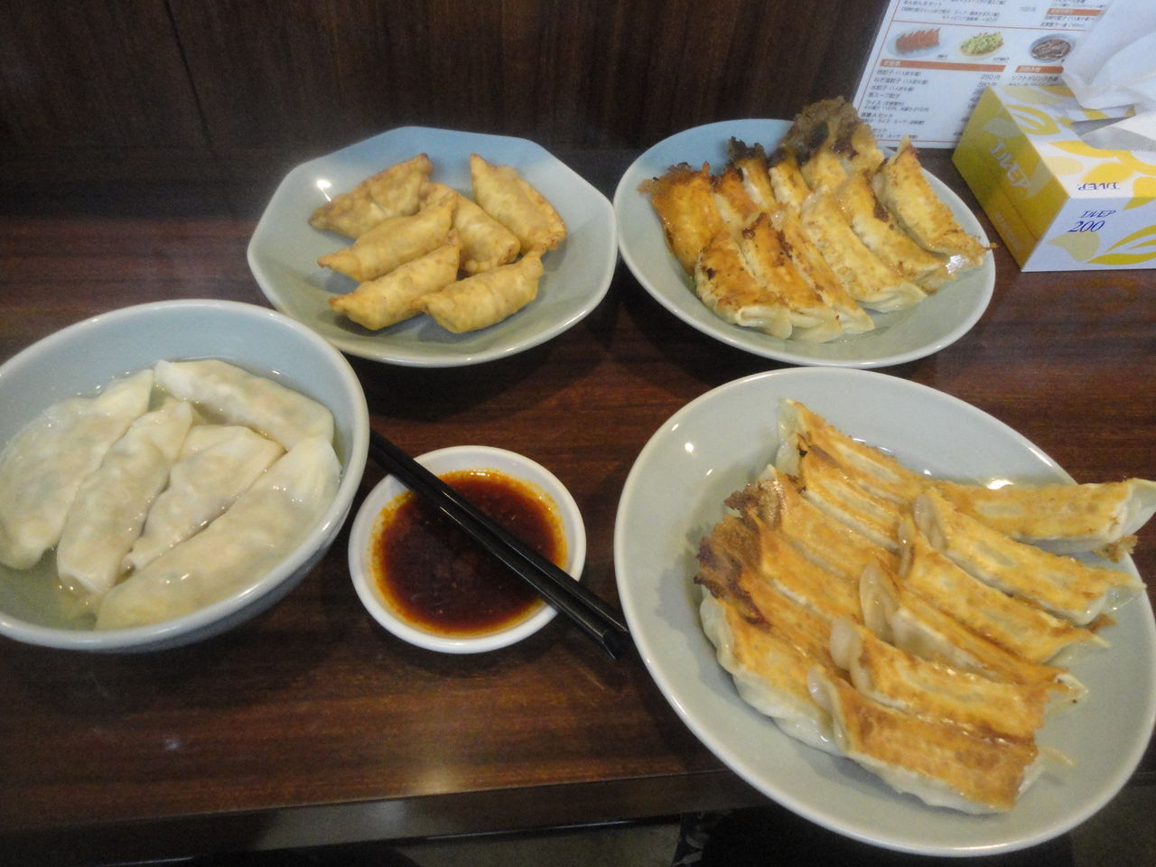 宇都宮みんみんの焼き 揚げ 水餃子6人前を食う 焼きと揚げうまい 水はダメ 耽溺 マサ青木の美食とクルマ 宇都宮みんみんの焼き 揚げ 水餃子6人前を食う 焼きと揚げうまい 水はダメ 耽溺 マサ青木の美食とクルマ