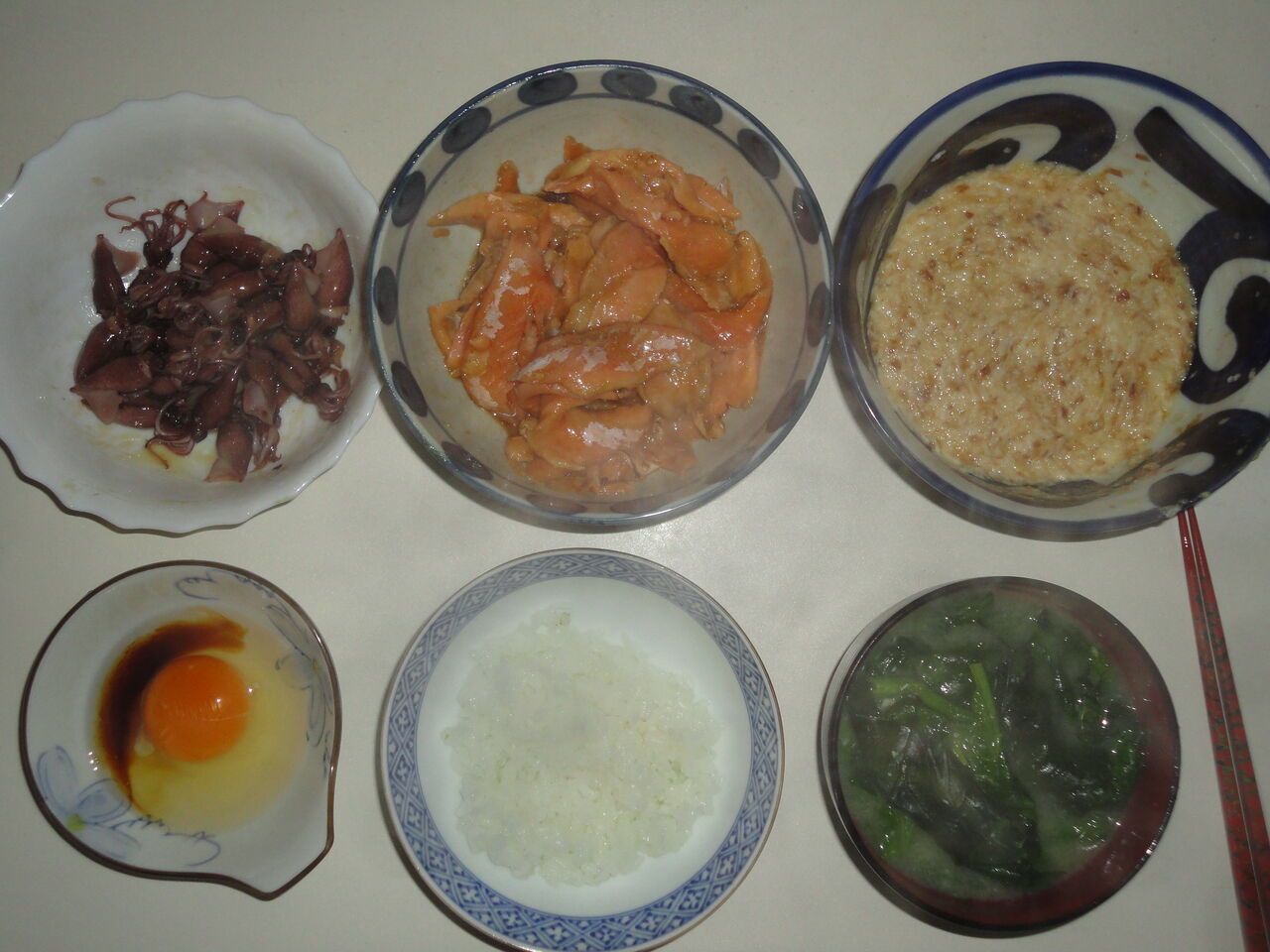 ｗ山かけ丼 トラウトサーモン ホタルイカ うまい 脂過多ととろろ芋は合わない マサ料理 耽溺 マサ青木の美食とクルマ