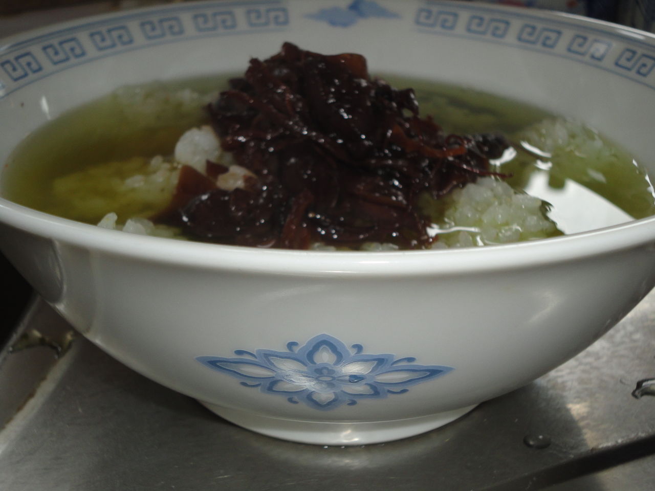 ホタルイカ佃煮茶漬け 期待に背いてイマイチ マサ料理 耽溺 マサ青木の美食とクルマ ホタルイカ佃煮茶漬け 期待に背いてイマイチ マサ料理 耽溺 マサ青木の美食とクルマ