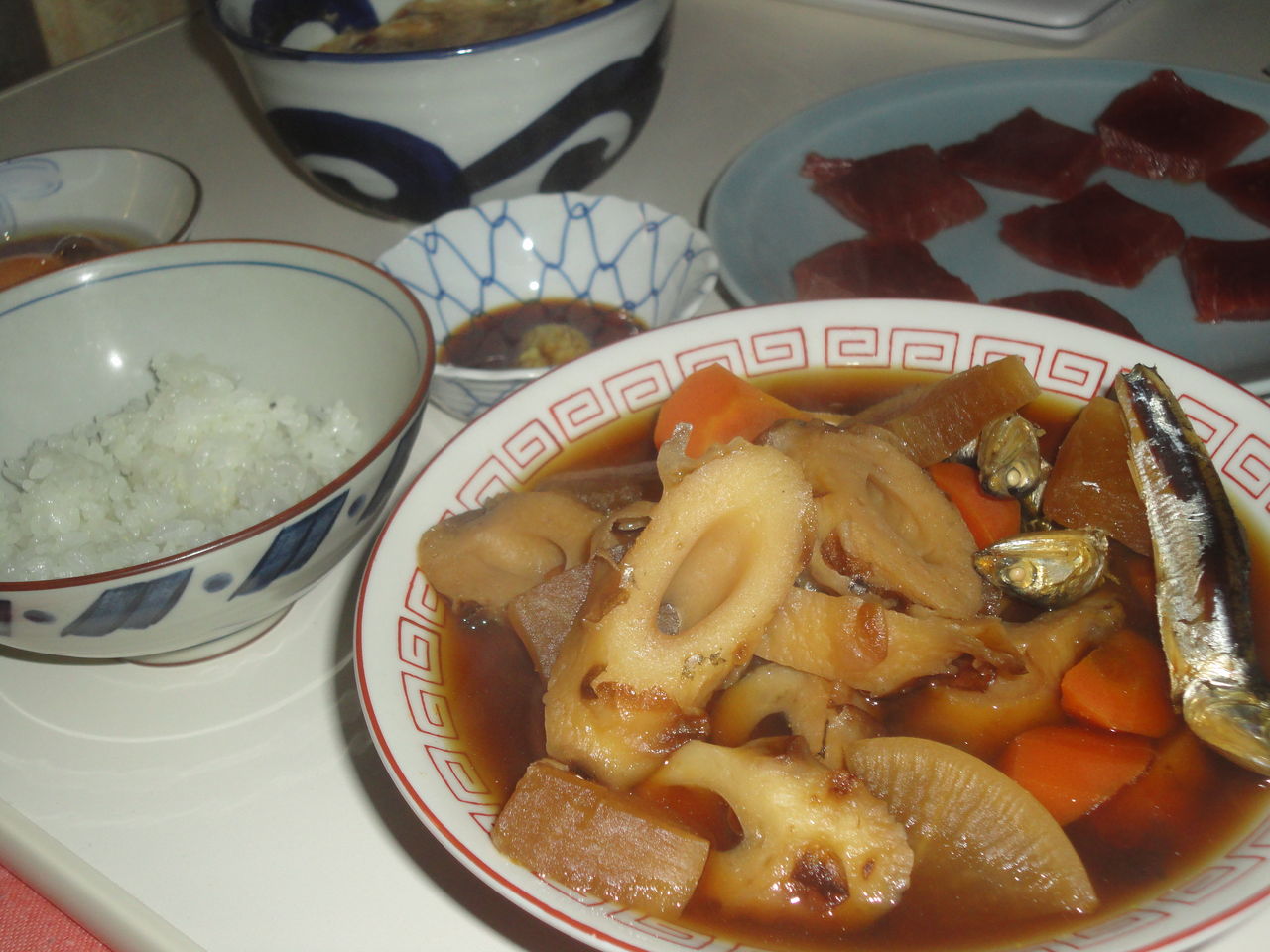 超甘煮物のすばらしさに開眼 ちくわ大根にんじん煮 マサ料理 耽溺 マサ青木の美食とクルマ 超甘煮物のすばらしさに開眼 ちくわ大根にんじん煮 マサ料理 耽溺 マサ青木の美食とクルマ