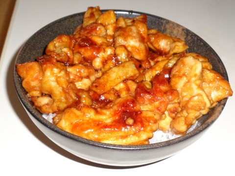 正寿堂すき焼き鍋で【鶏ももくわ焼き丼】うまい！甘すぎ！小麦粉が