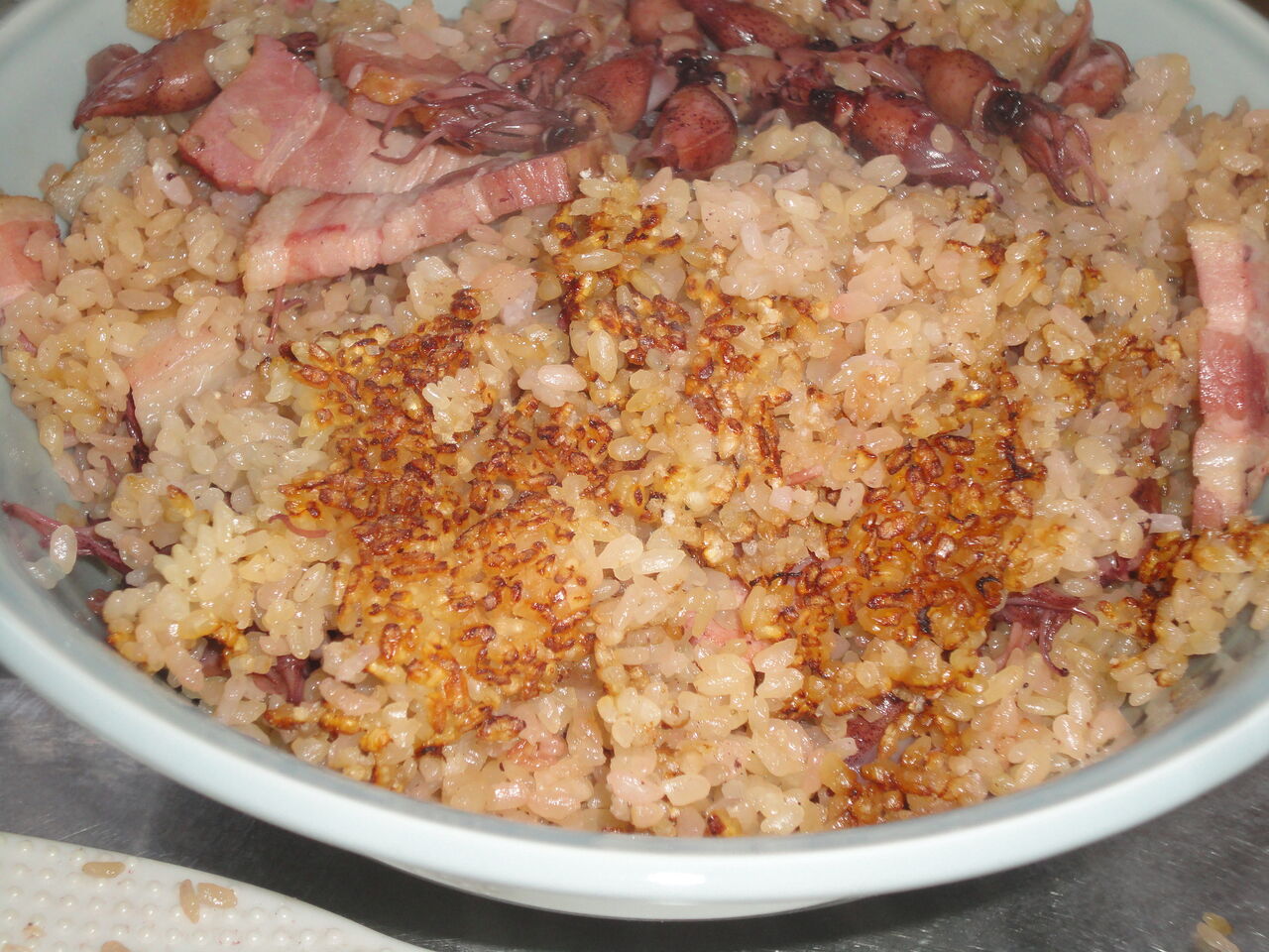 ホタルイカベーコン釜飯 うまい だがベーコンがホタルイカを邪魔する マサ釜飯 耽溺 マサ青木の美食とクルマ ホタルイカベーコン釜飯 うまい だがベーコンがホタルイカを邪魔する マサ釜飯 耽溺 マサ青木の美食とクルマ