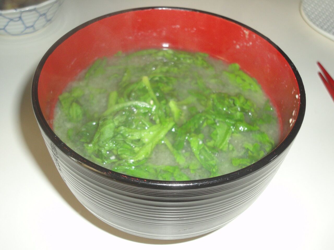 春菊の味噌汁 うまい 強烈な香りと苦みが素晴らしい マサ料理 耽溺 マサ青木の美食とクルマ 春菊の味噌汁 うまい 強烈な香りと苦みが素晴らしい マサ料理 耽溺 マサ青木の美食とクルマ