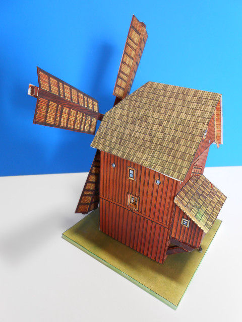 中世ヨーロッパの農家 ペーパークラフト三昧 模型
