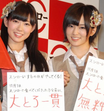 【ニュース/NMB48】山本彩と渡辺美優紀が全国339店舗のイメージキャラクター発表会見!