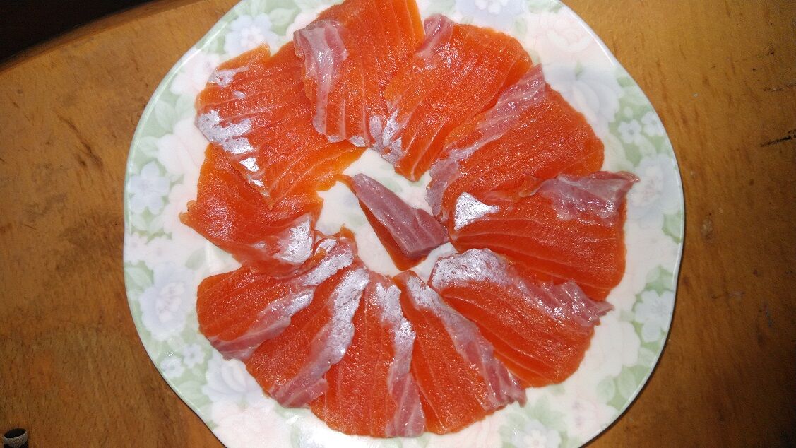 釣ったニジマスを料理 散歩日和