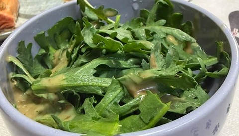 春菊サラダ