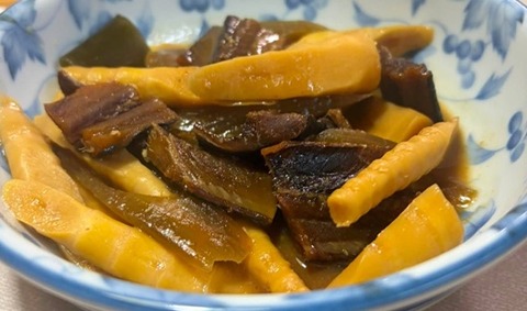 筍と蕗と身欠きにしんの味噌煮