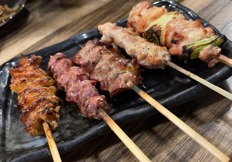焼き鳥盛り合わせ