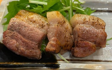 豚肉の炭火焼