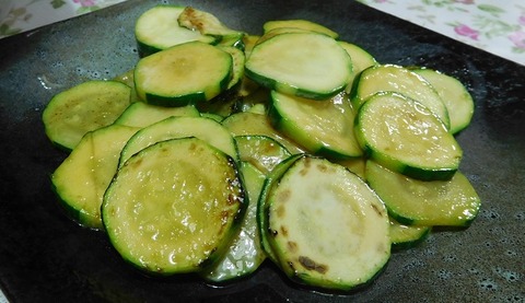 ズッキーニ炒め