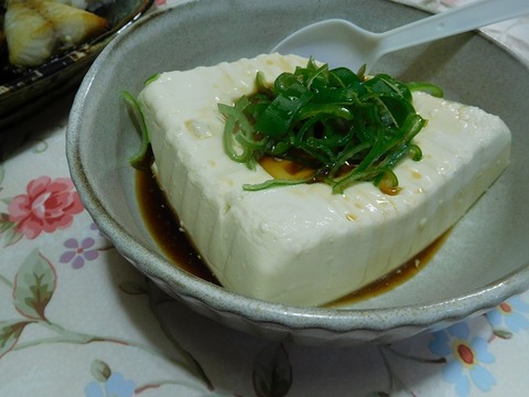 絹ごし豆腐