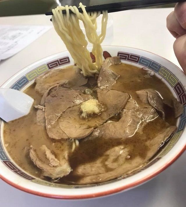 蜂谷の醤油チャーシュー面