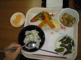 デイの昼食に黒豆を追加