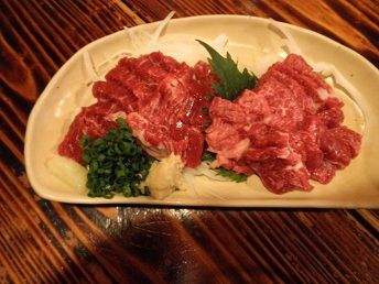 馬刺し