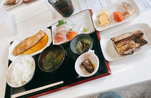 得々定食
