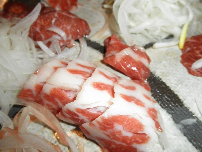 馬刺し