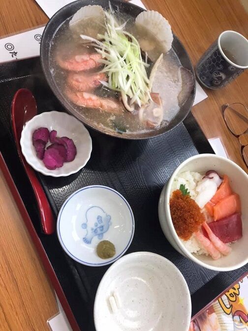 たっちゃんラーメン&ミニ海鮮丼セット