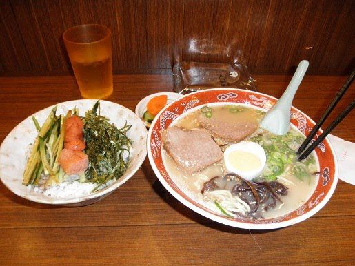 博多麺通り・二葉亭・博多セット