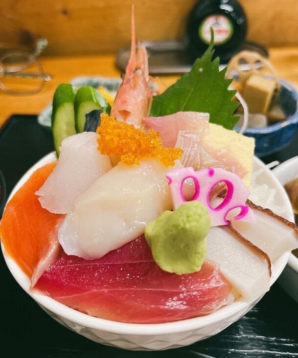海鮮丼
