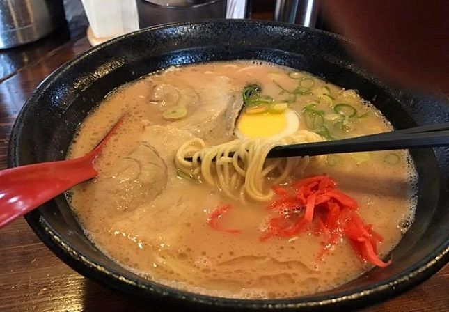 久留米ラーメン「まんてん」