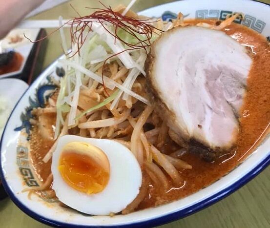 ふじ亭の四川風ピリ辛みそラーメン