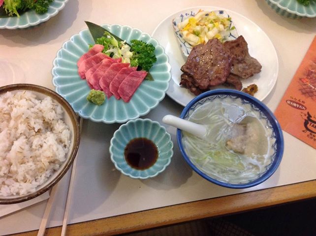 牛タン定食&牛タン刺身