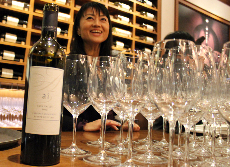 辻本憲三７６歳の誕生日パーティー ケンゾーエステイト 中村雅人の 天気晴朗なれど波高し