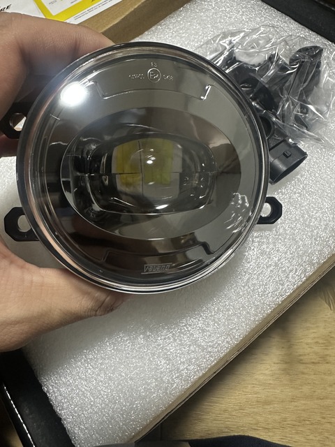 1A39E77B-8F4D-4152-BF43-F1309D30FCCA