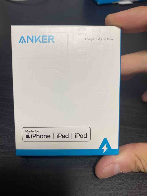 EFA7E2EE-D591-467C-A201-BB99D1761529