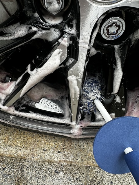 983BA4FF-A710-4287-A0F0-5301A378D99D