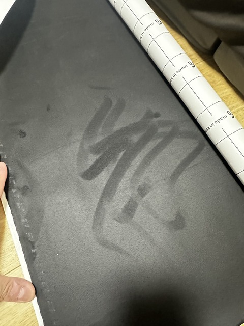 C1FC98B1-D9A2-4597-83D0-56560E43BF40