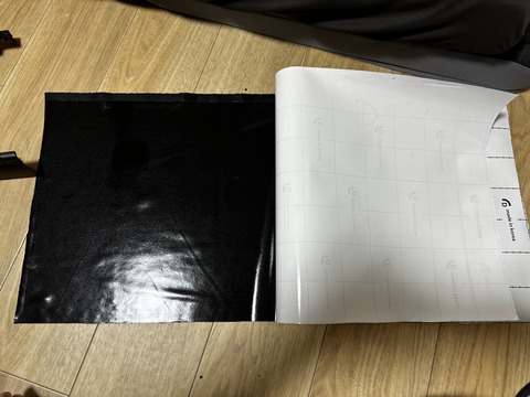 93264ADC-0A91-4129-B594-DA25A4C0833A