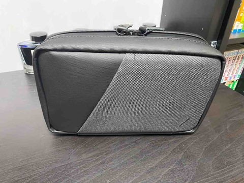 C7006D5E-E859-4E6D-8488-9CF3FFF079CD