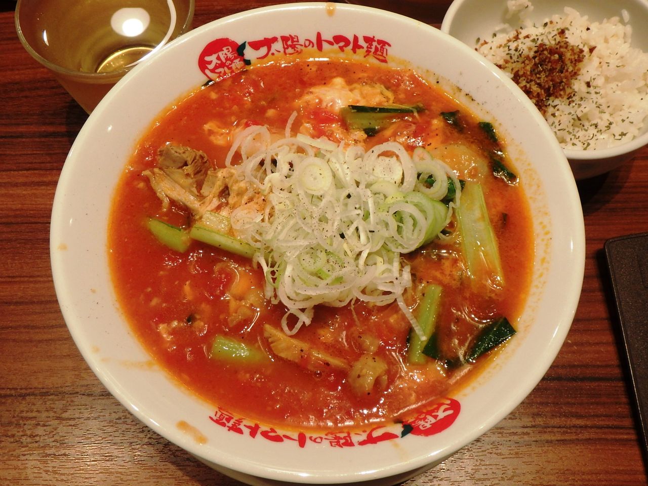 太陽のトマト麺 吉祥寺南口支店 吉祥寺 新 ラーメンの写真