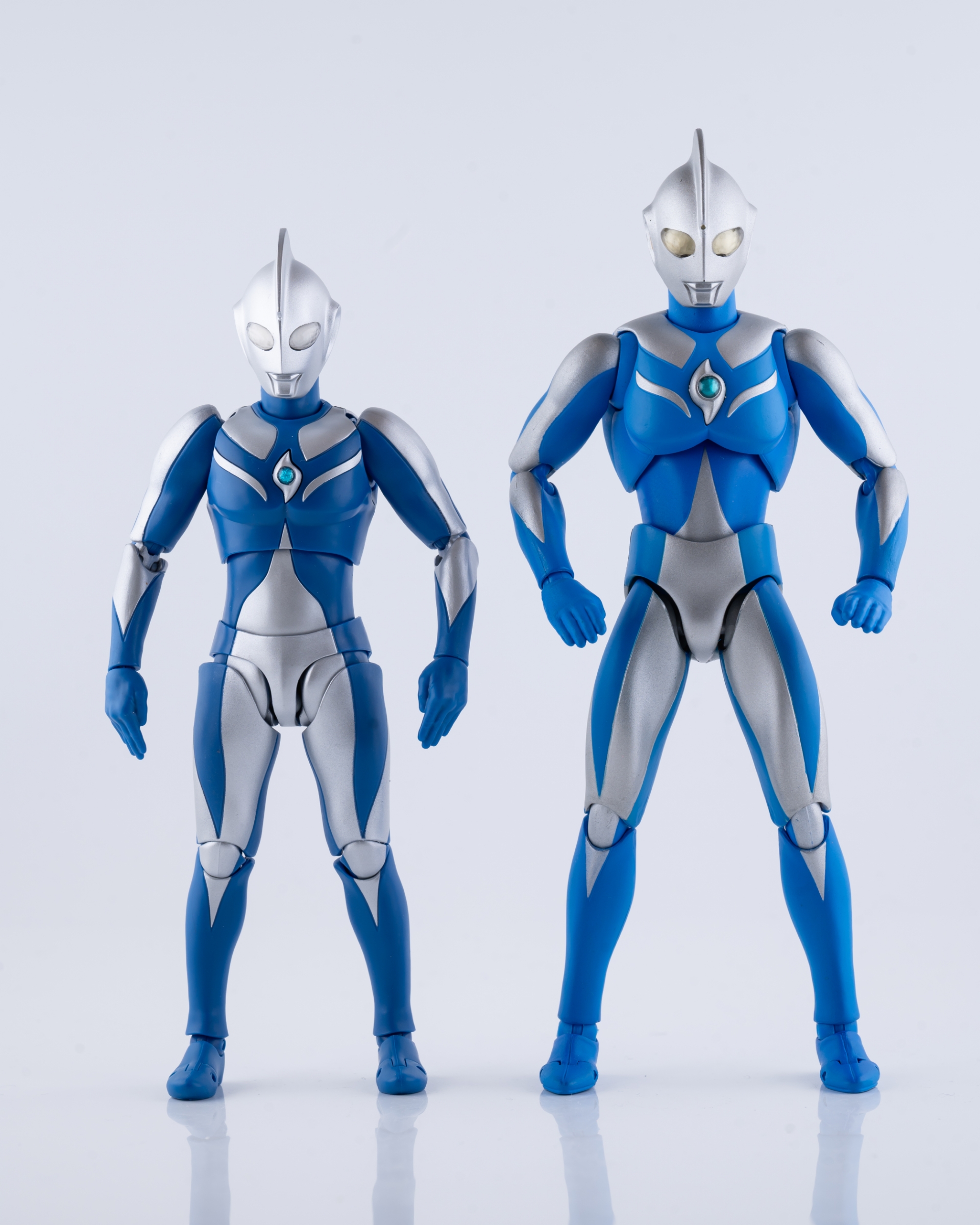 レビュー】S.H.figuarts ウルトラマンコスモス ルナモード : 関節