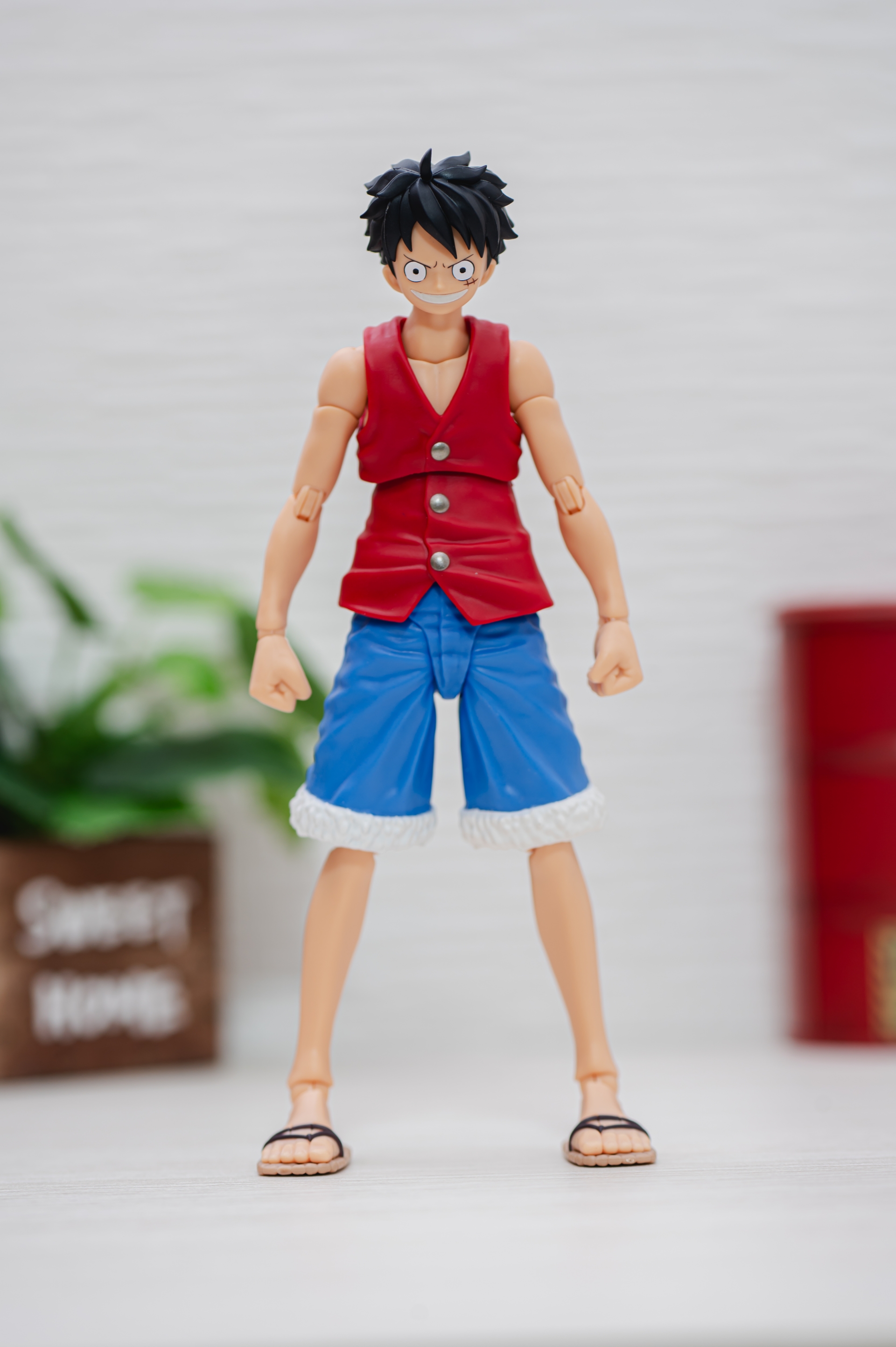 レビュー】S.H.figuarts モンキー・D・ルフィ -冒険の夜明け- : 関節