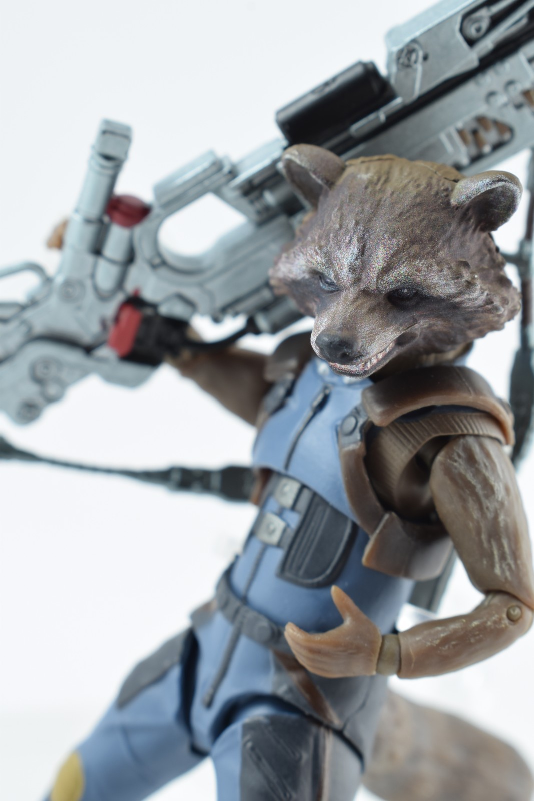 SH Figuarts ロケット・ラクーン フィギュア 宇宙を救うために彼らが帰ってきた！「スター・ロード」と