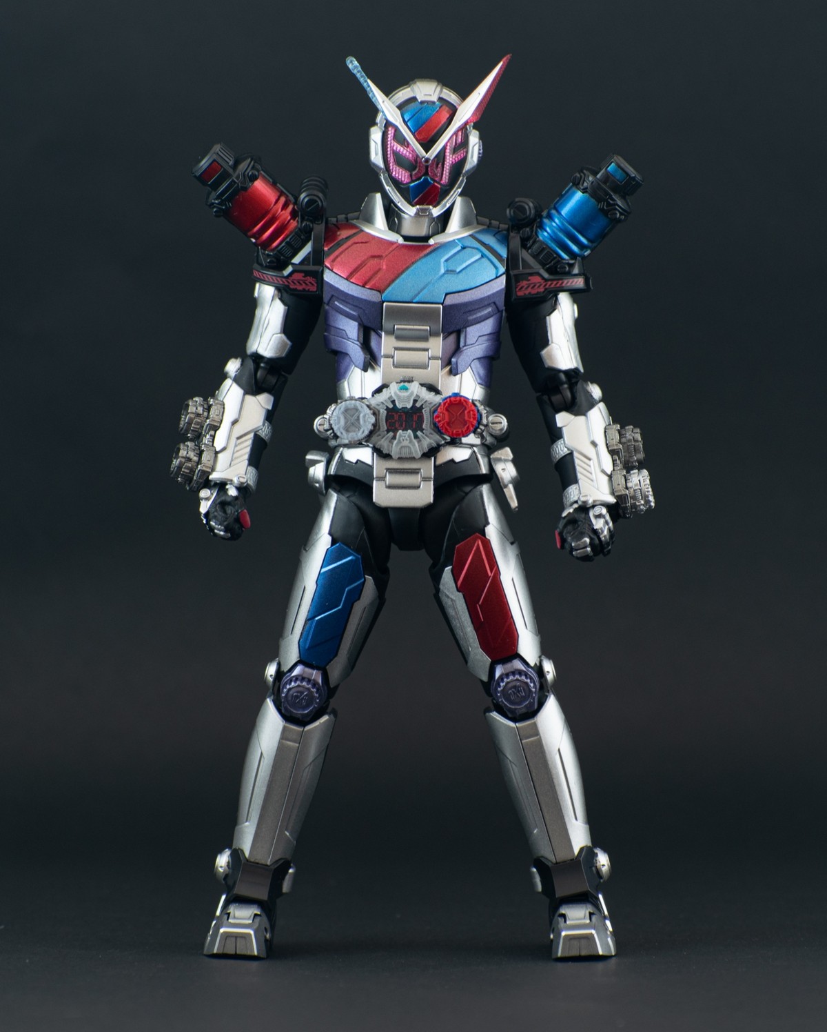 Amazon.com: S.H.Figuarts 仮面ライダージオウ ビルドアーマー