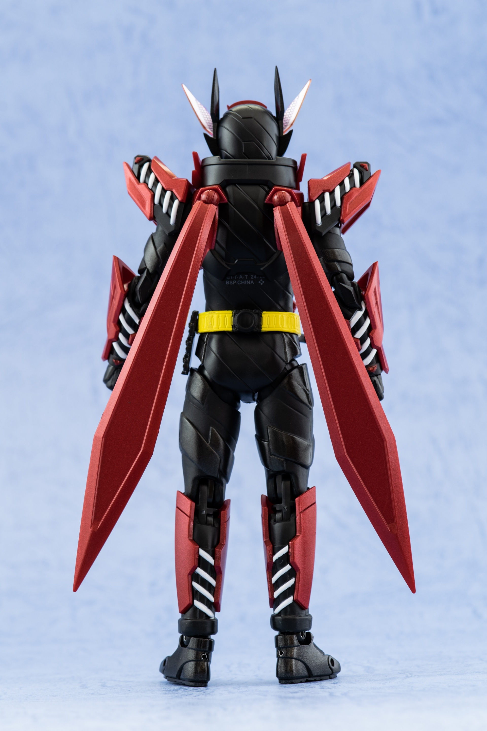 レビュー】S.H.figuarts 仮面ライダービルド ラビットラビット