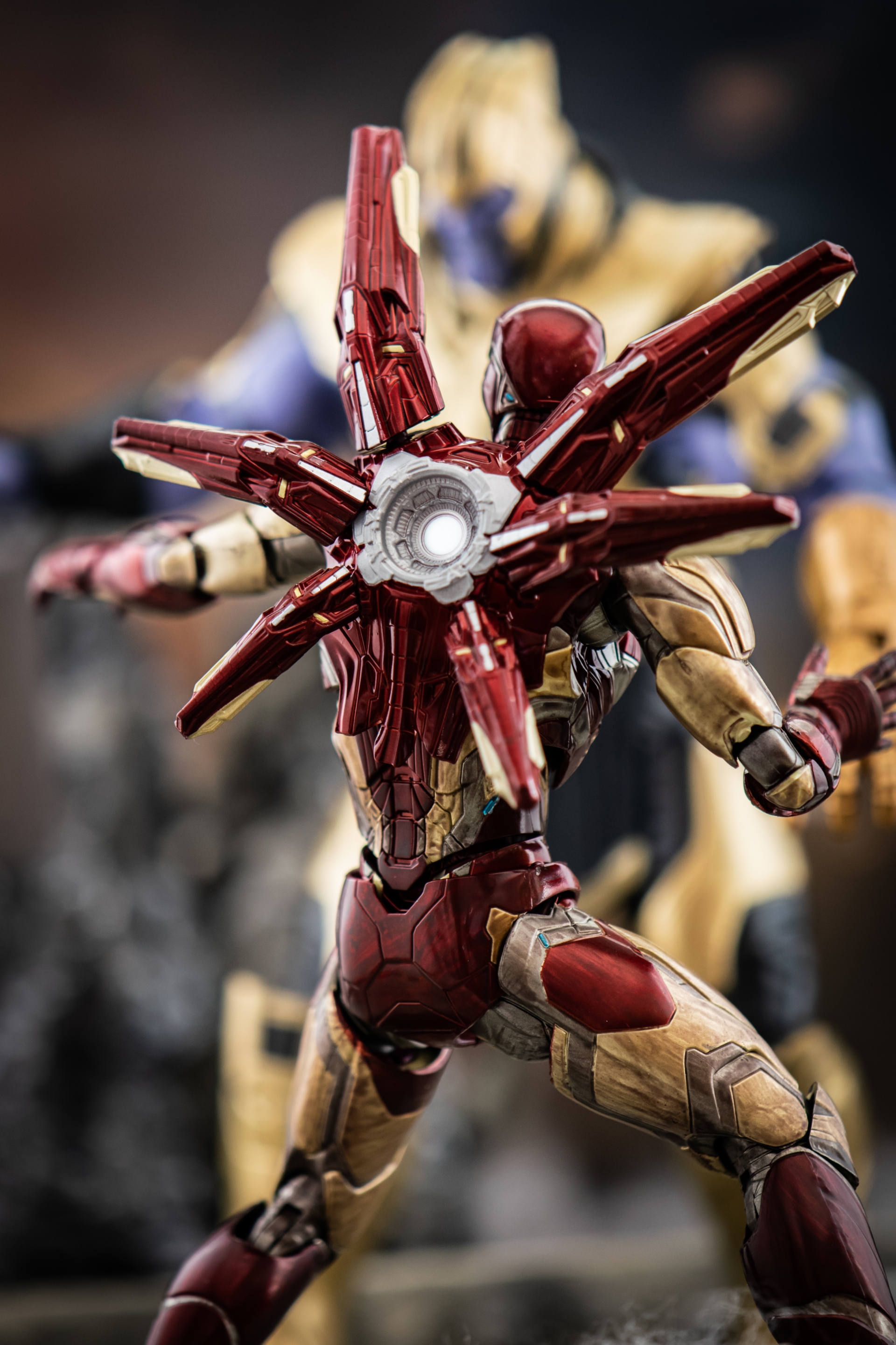 レビュー】S.H.figuarts アイアンマン マーク85 FINAL BATTLE レビュー】S.H.figuarts アイアンマン マーク85 FINAL BATTLE