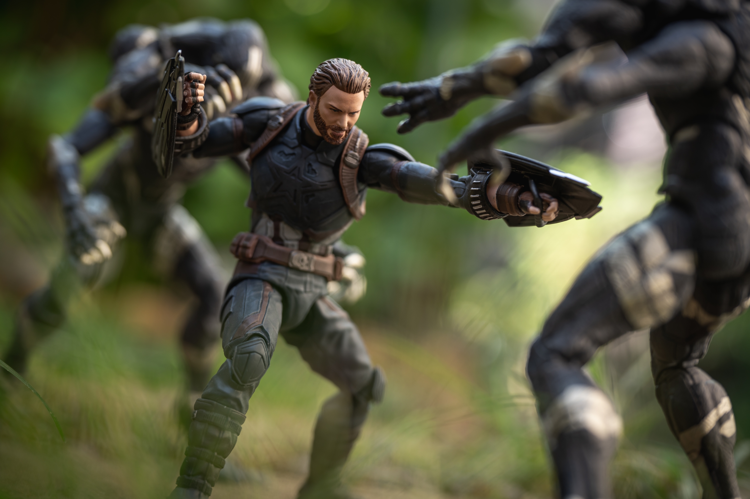 レビュー】マーベルレジェンド アウトライダーズ : 関節フィギュア庫 レビュー】マーベルレジェンド アウトライダーズ : 関節フィギュア庫