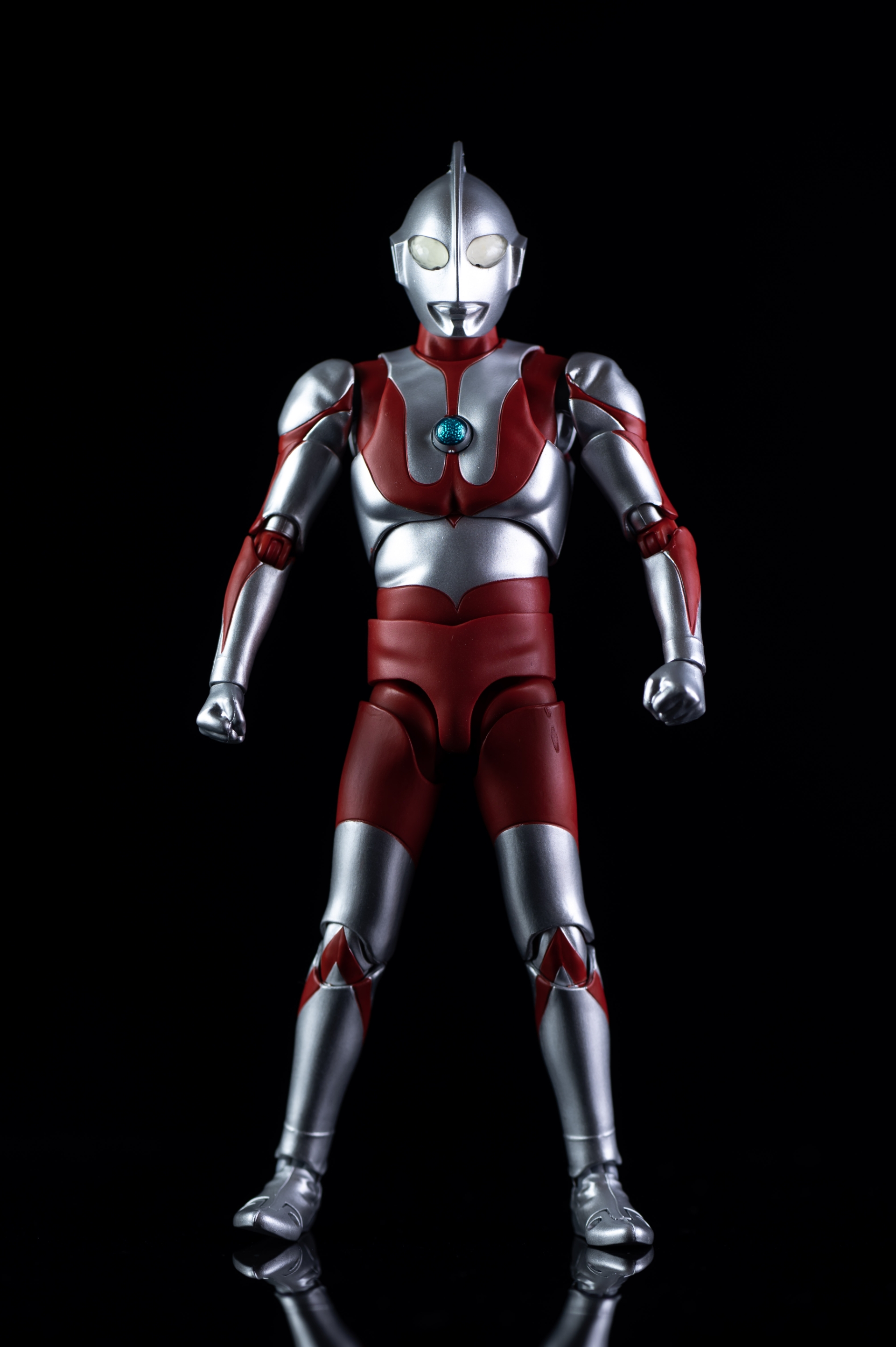 レビュー】S.H.figuarts ウルトラマン 真骨彫製法 : 関節フィギュア庫