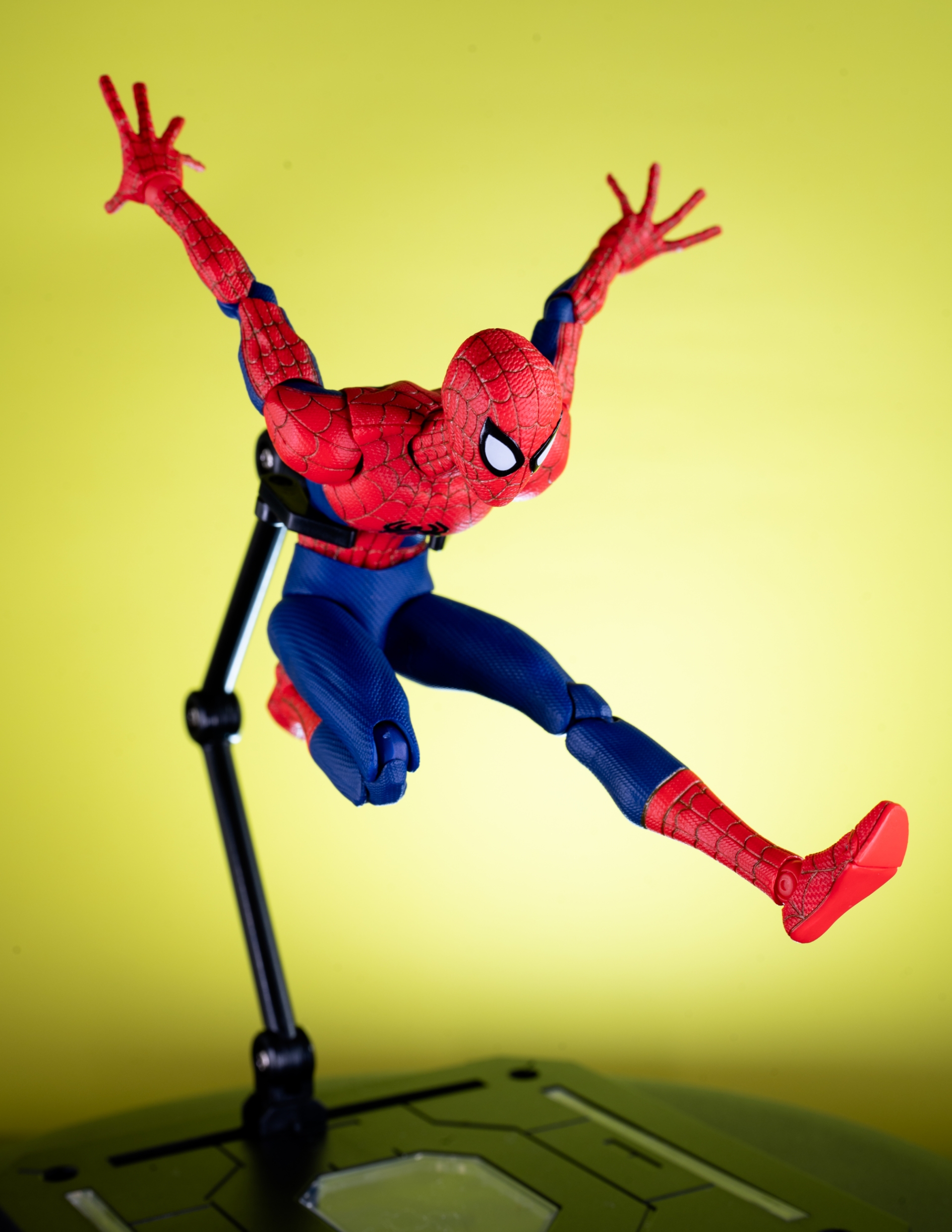 レビュー】千値練 スパイダーバース SVアクション ピーター・B レビュー】千値練 スパイダーバース SVアクション ピーター・B