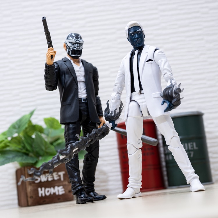 激安大特価！ レビュー】マーベルレジェンド ミスターネガティブ&インナー アメコミ