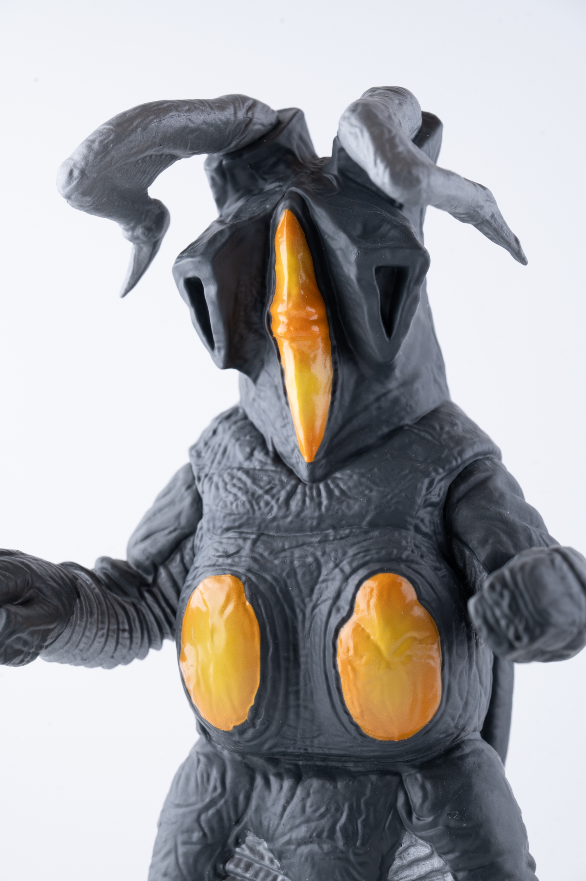 簡易レビュー】ウルトラ大怪獣シリーズ5000 ソフビ ゼットン（二代目