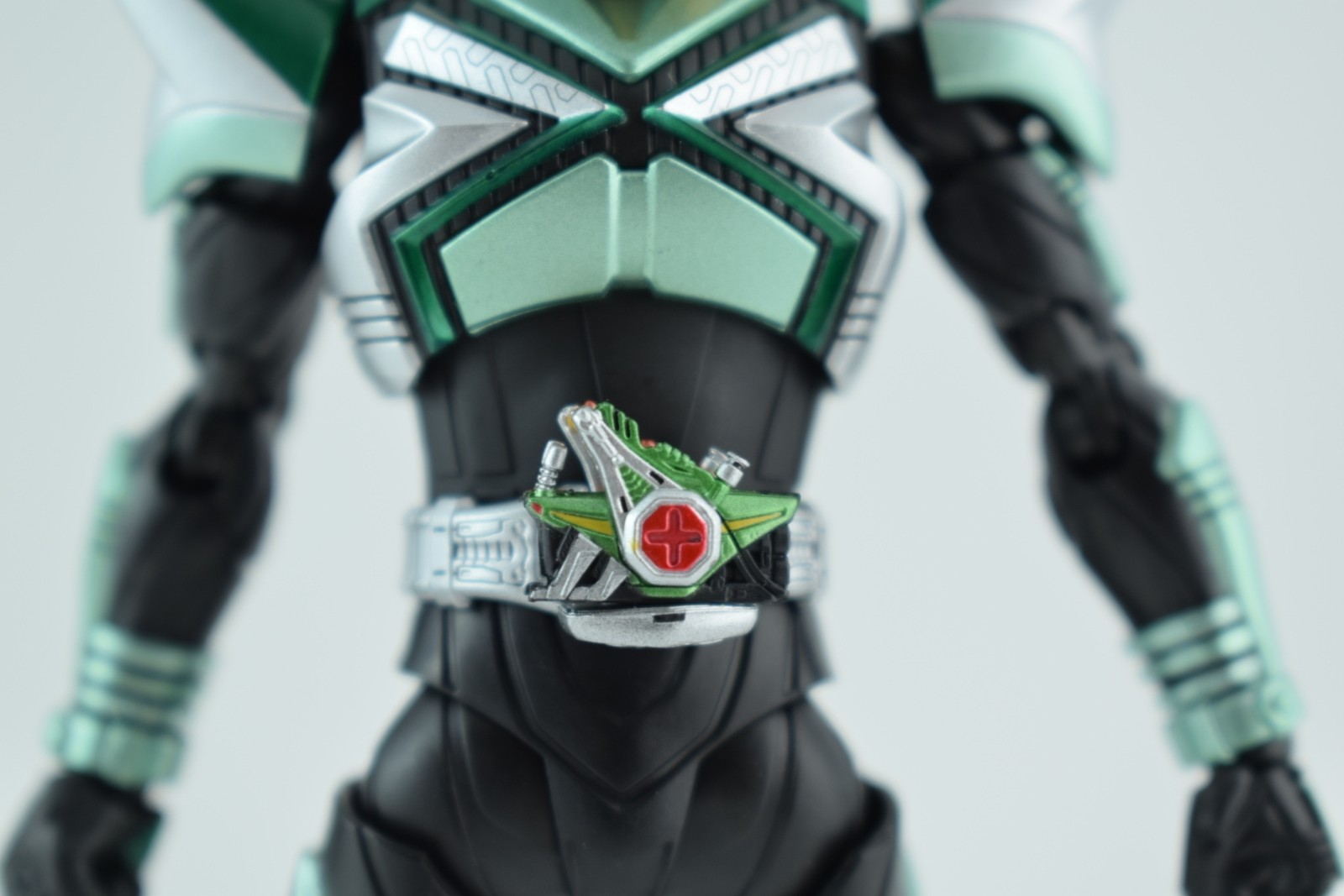 レビュー】S.H.Figuarts（真骨彫製法） 仮面ライダーキックホッパー